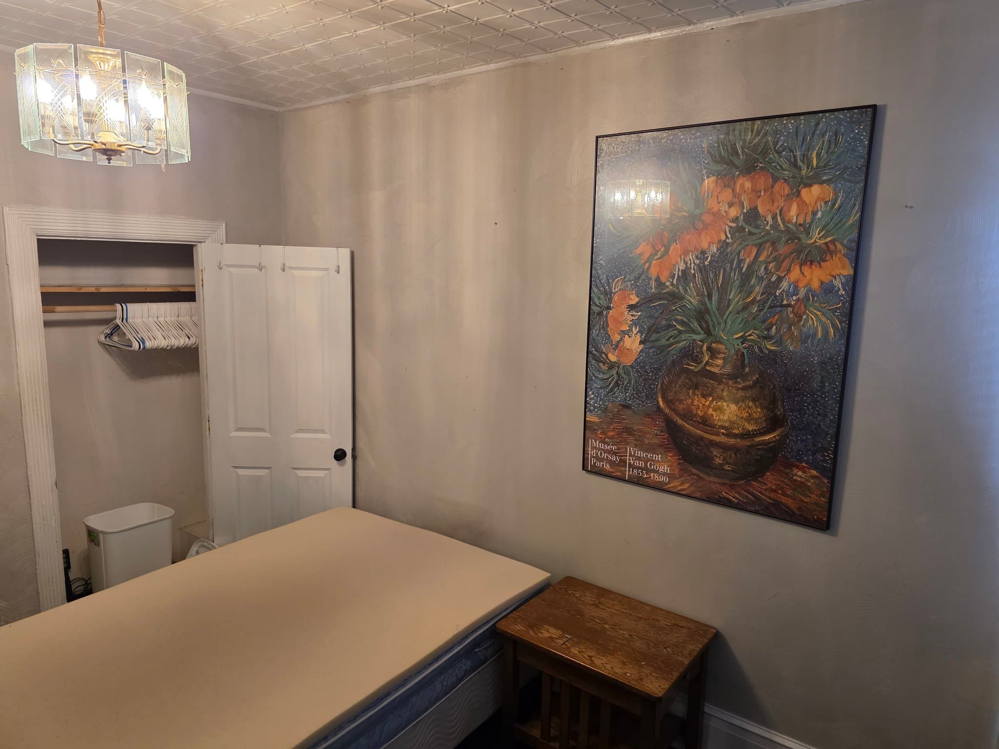 Leadville Single Room: 136 W 7th St