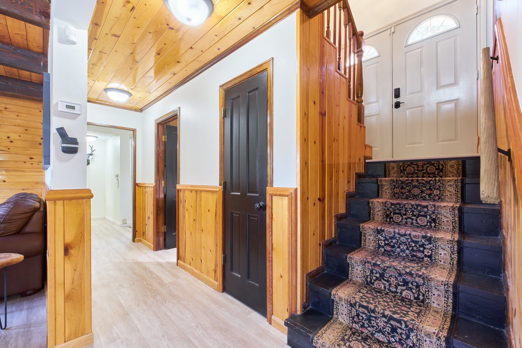 Big Bear City House: 509 Wallace Ln