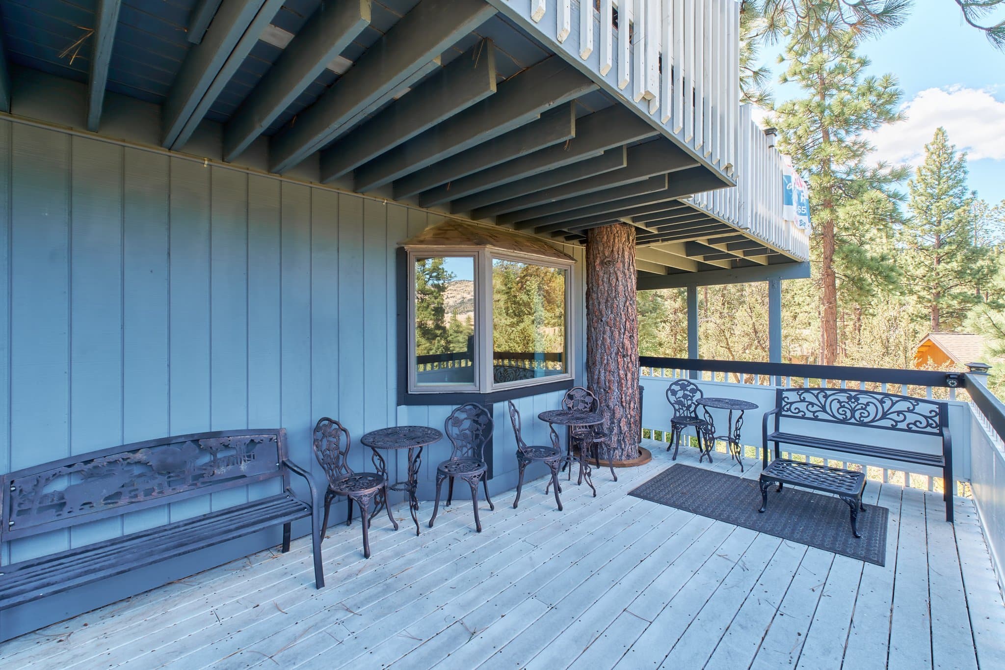 Big Bear City House: 509 Wallace Ln