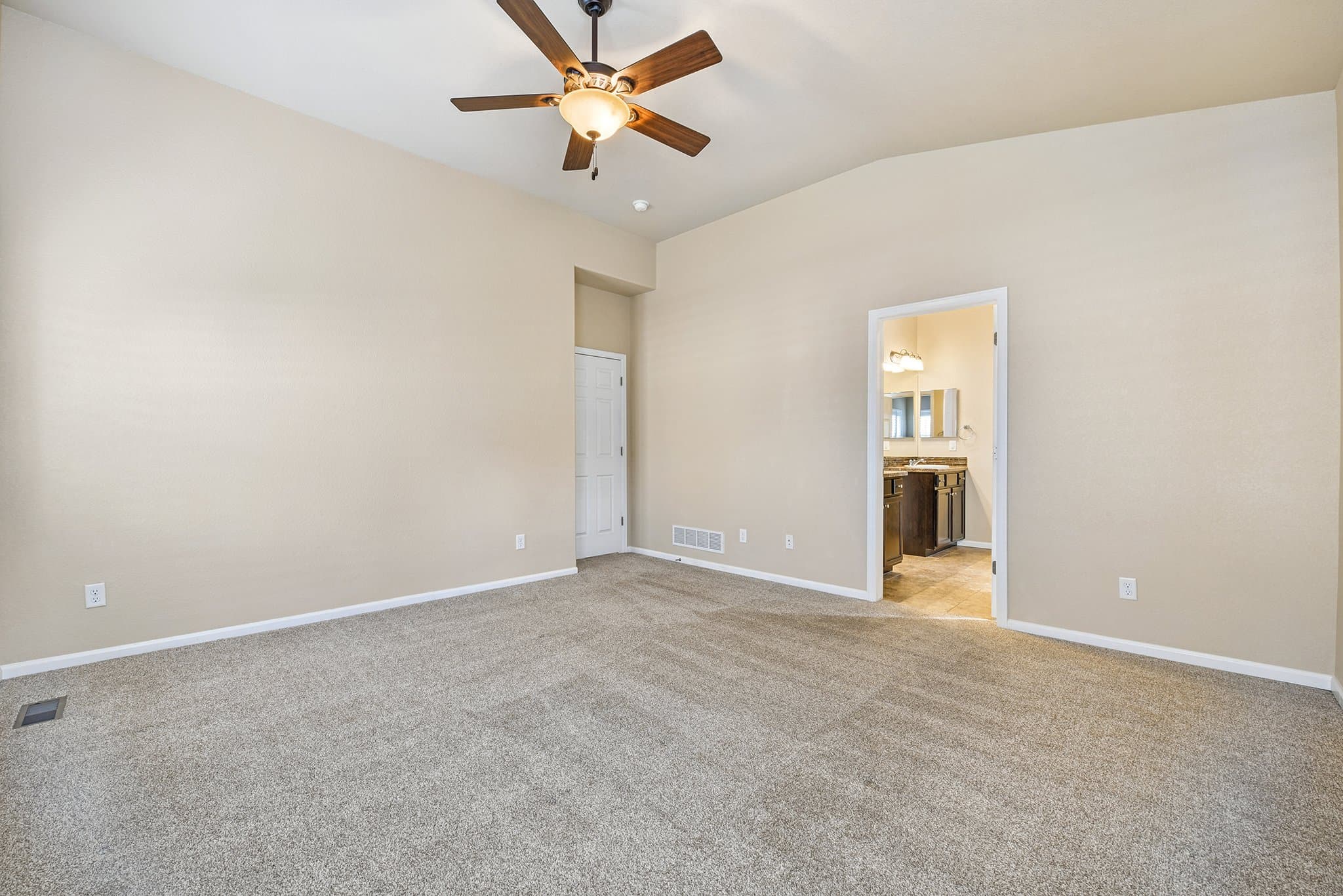 Colorado Springs House: 6470 Vickie Ln