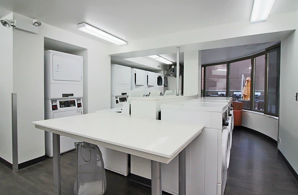 Chicago Condo: 405 East Ontario Street
