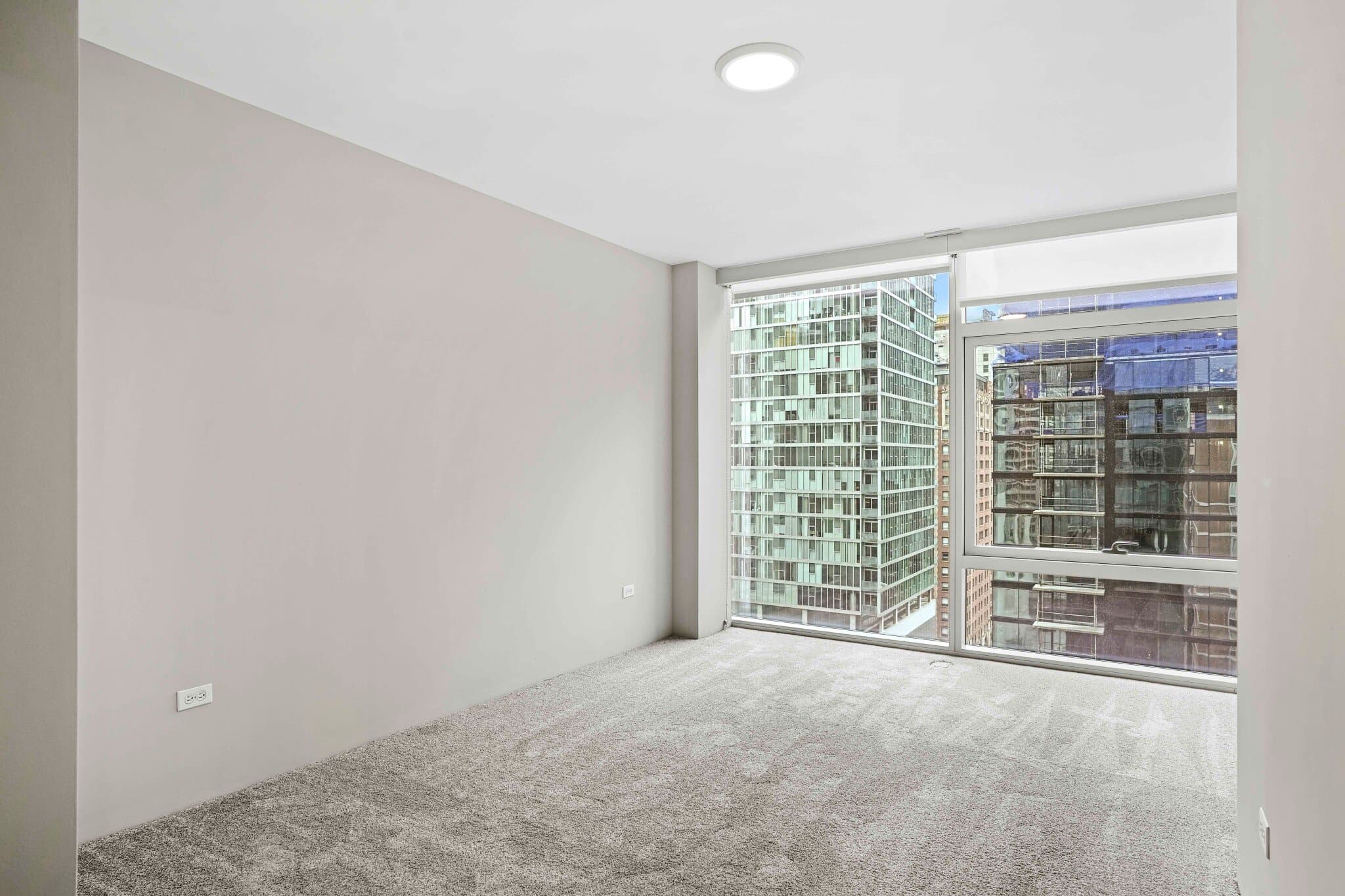 Chicago Condo: 201 E Ontario St