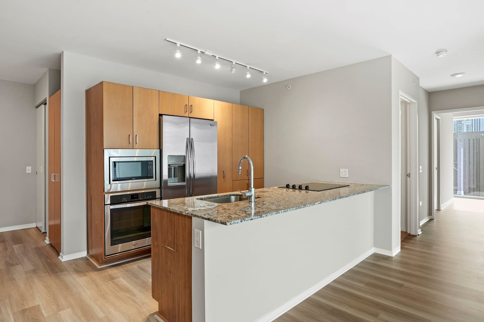 Chicago Condo: 201 E Ontario St