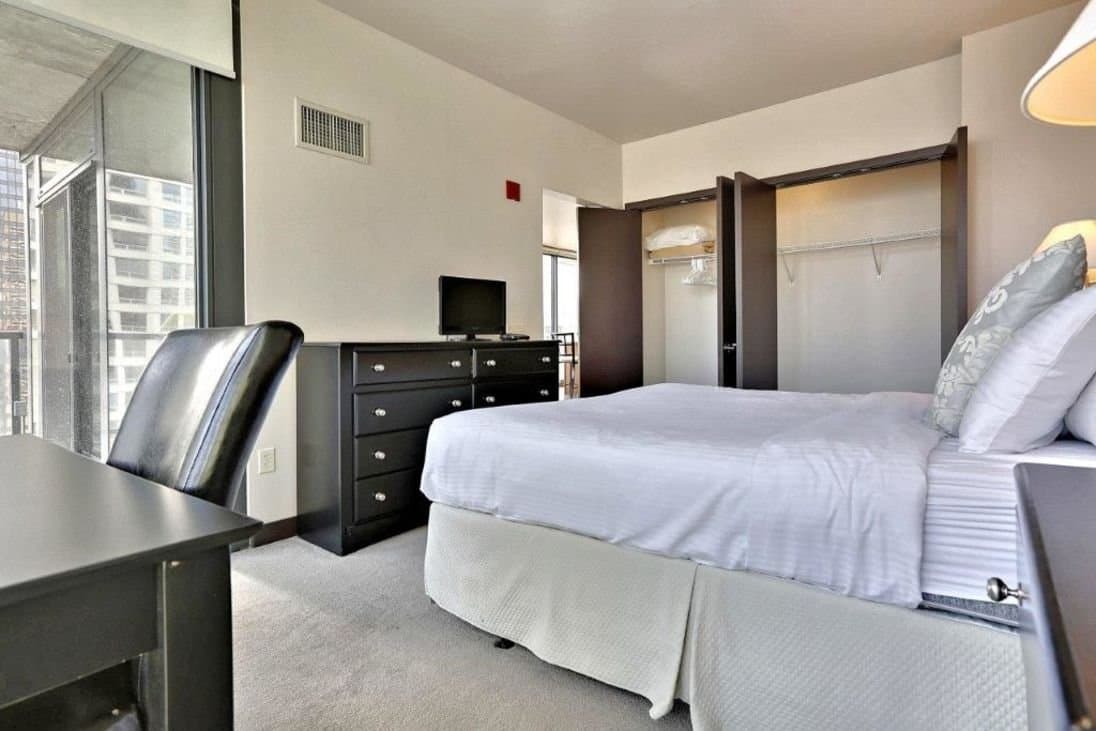 Chicago Condo: 503 North Dearborn Street