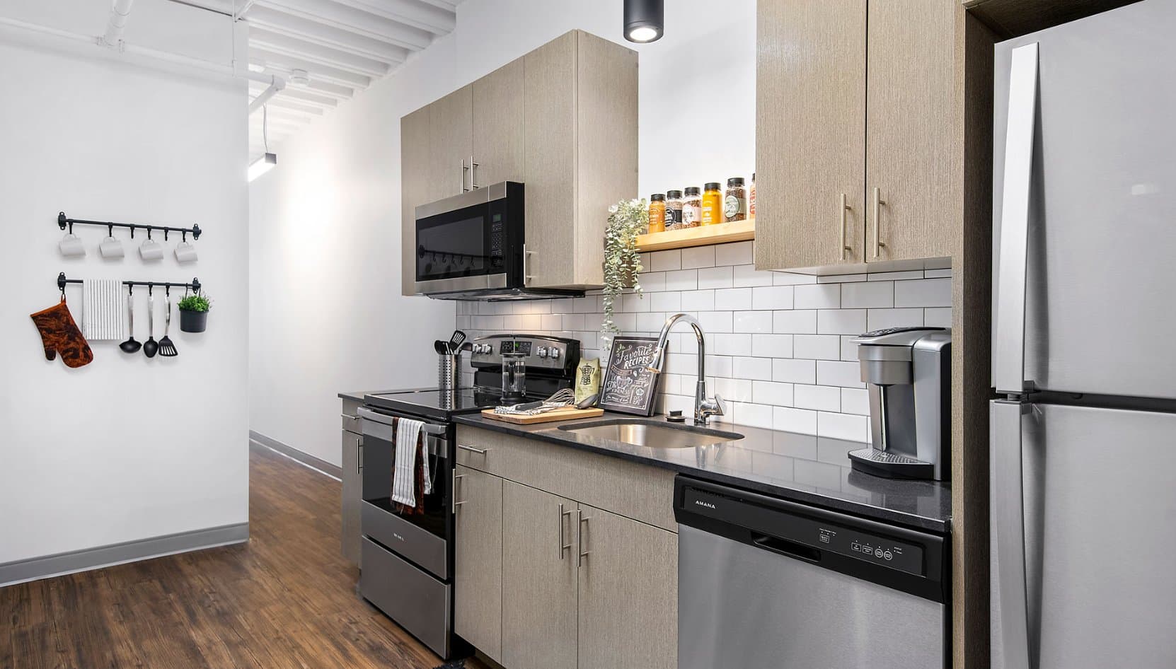 Chicago Condo: 3915 North Sheridan Road