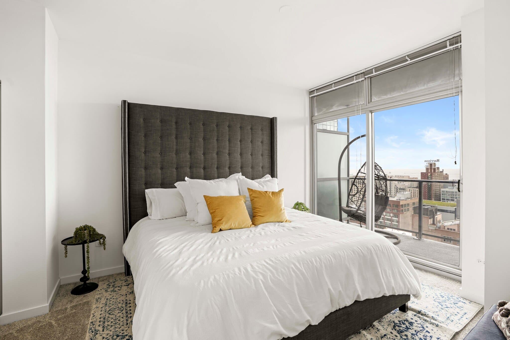 Chicago Condo: 709 South Dearborn Street