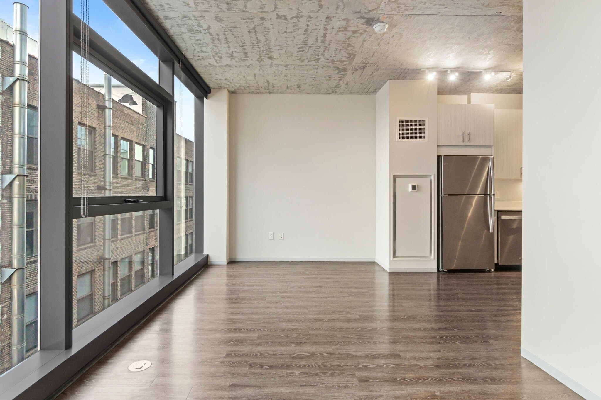 Chicago Condo: 651 S Clark St