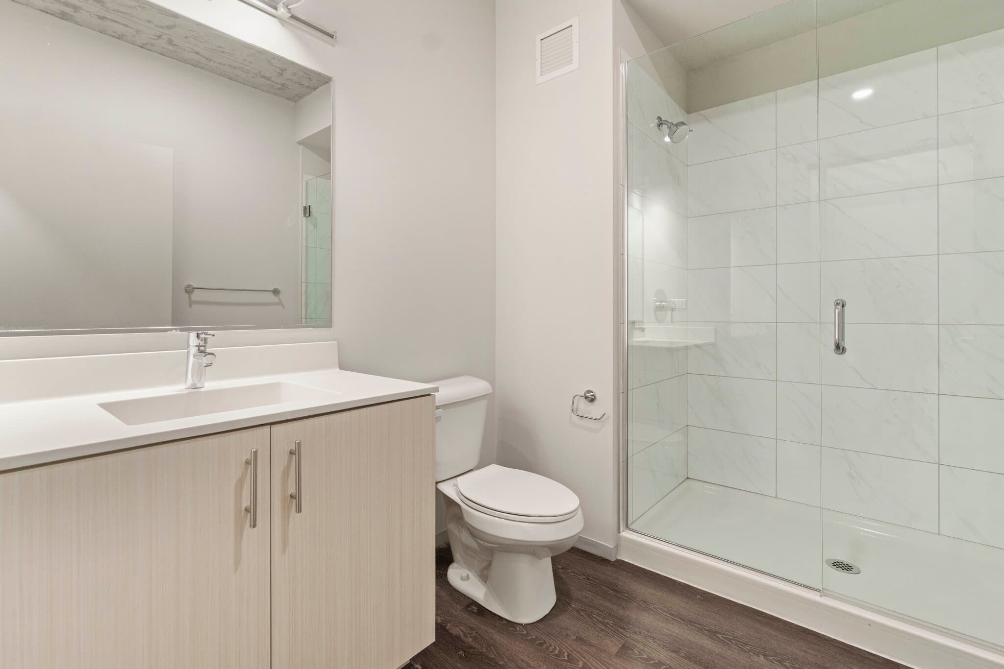 Chicago Condo: 651 S Clark St
