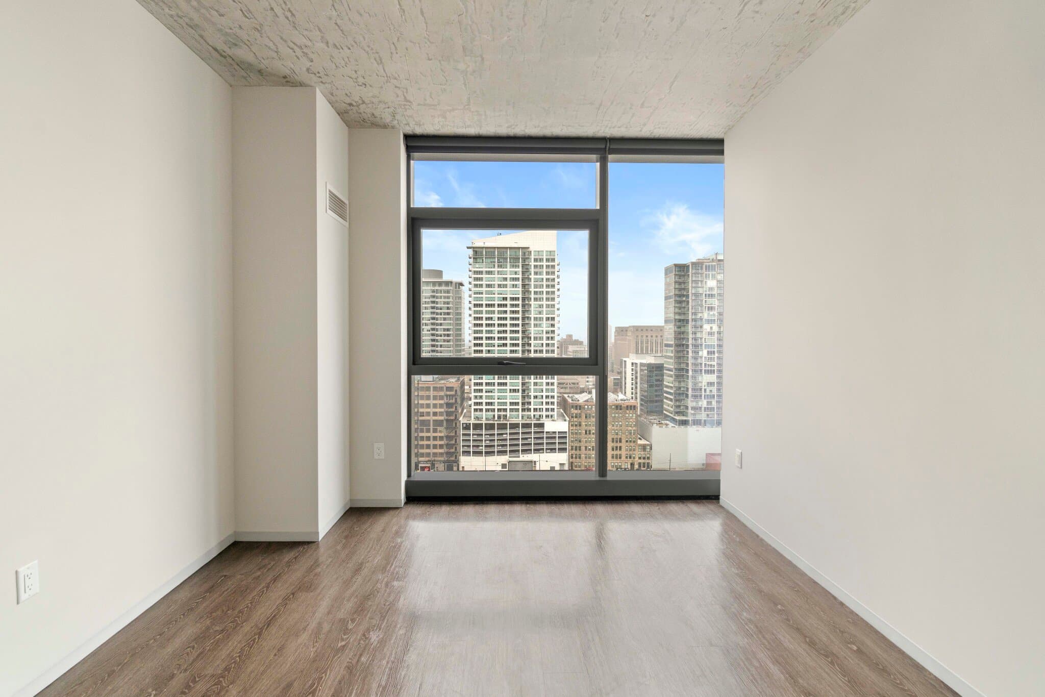 Chicago Condo: 651 S Clark St