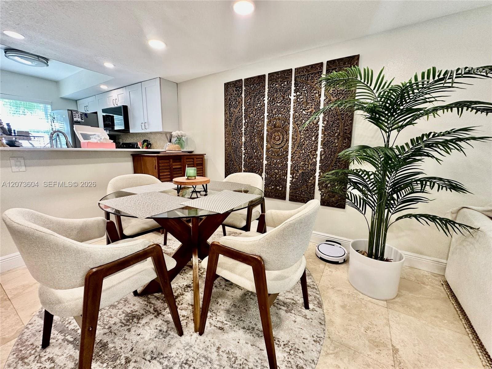 Miami Condo: 4600 SW 67th Ave