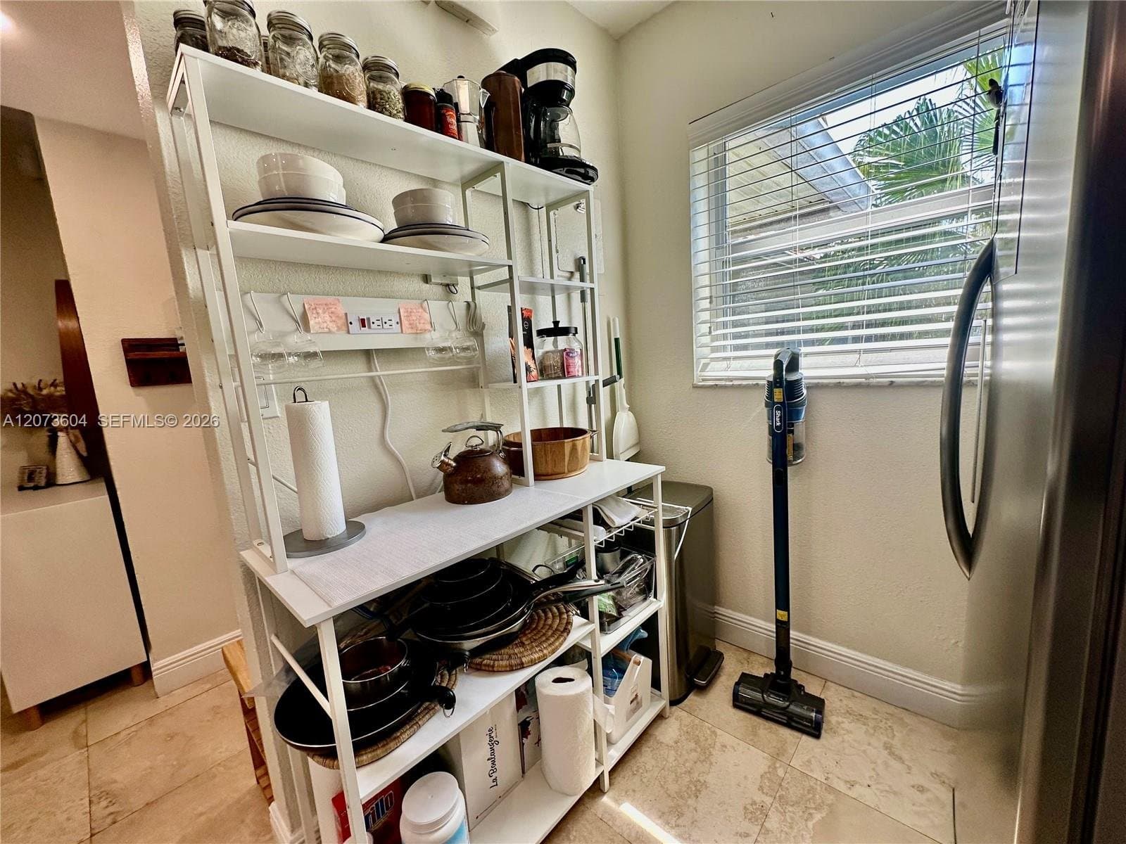 Miami Condo: 4600 SW 67th Ave
