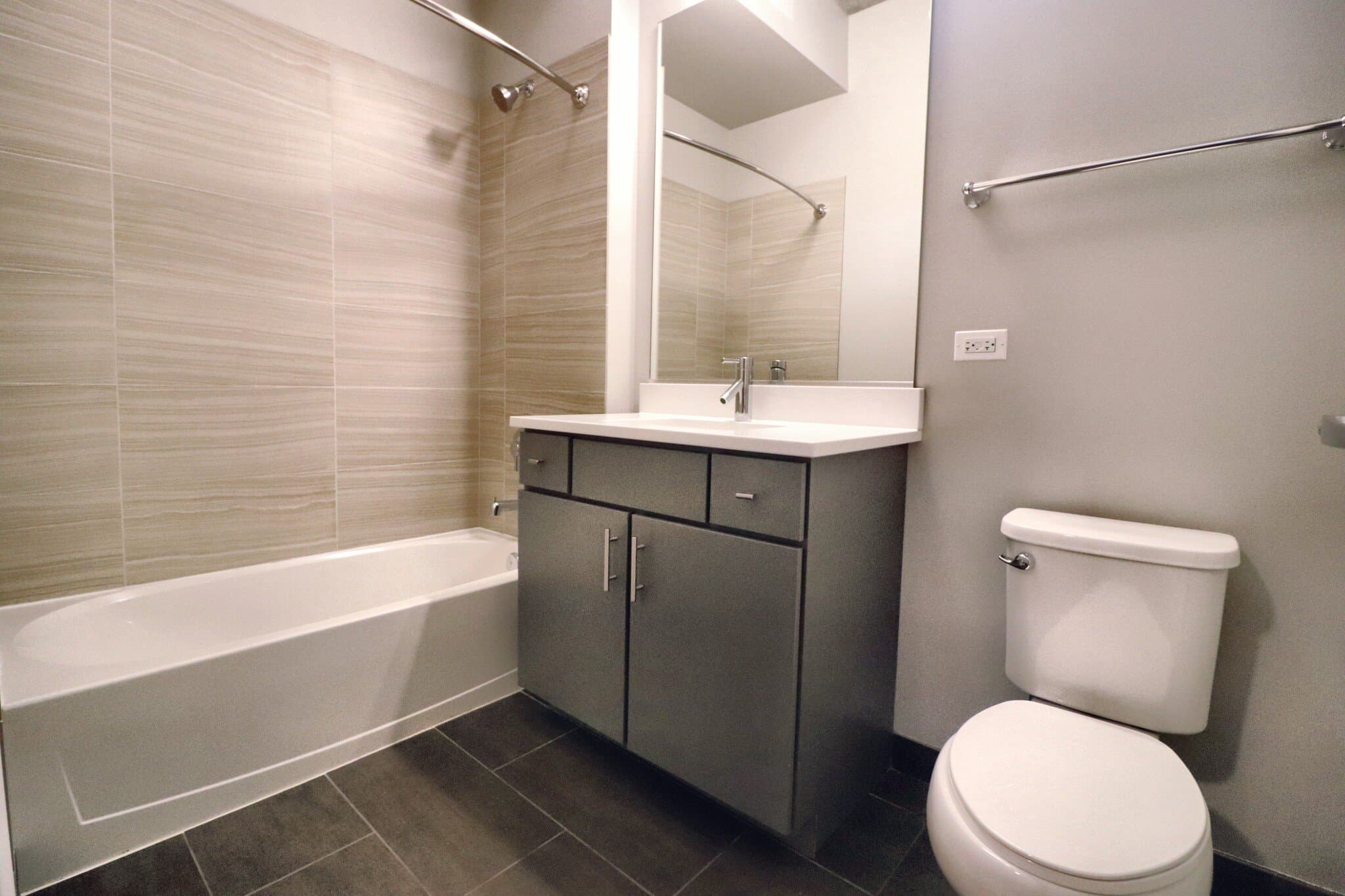 Chicago Condo: 899 South State Street