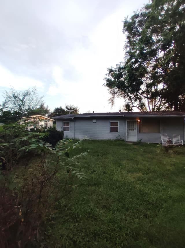 Cahokia House: 1106 St Michael Dr
