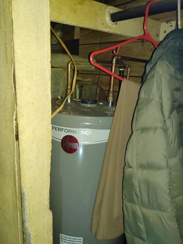 Cahokia House: 1106 St Michael Dr