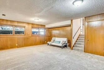 Wichita House: 1044 N Lawrence Ct