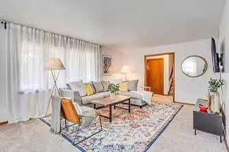 Wichita House: 1044 N Lawrence Ct