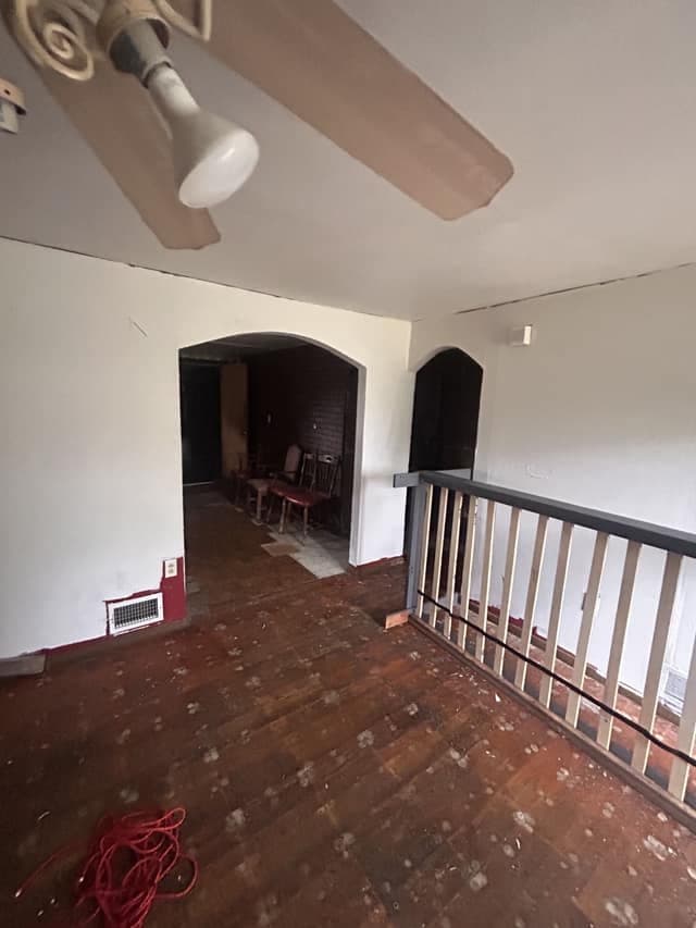 Cahokia House: 1922 Harvest Ave