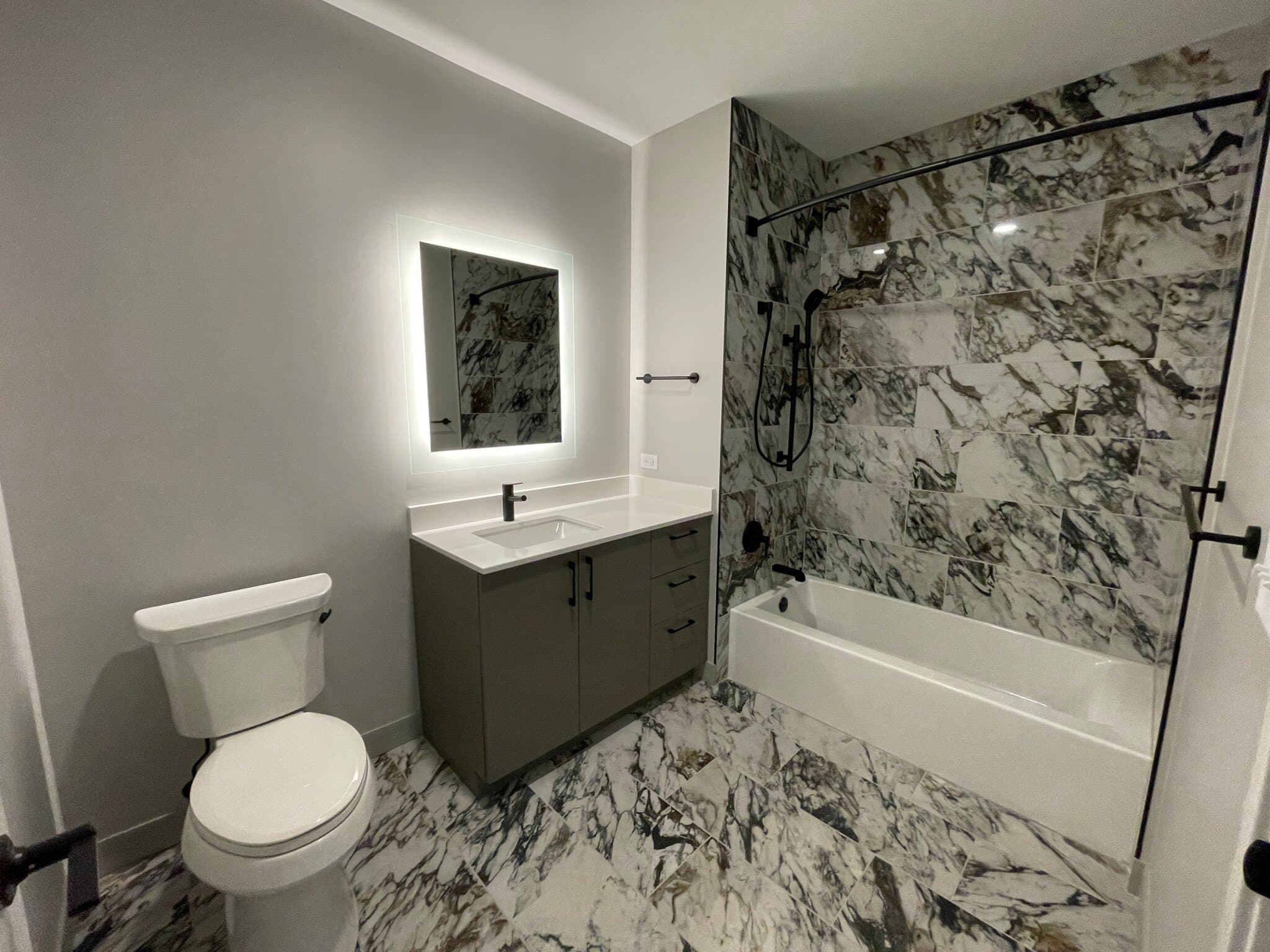 Chicago Condo: 1100 W Jackson Blvd