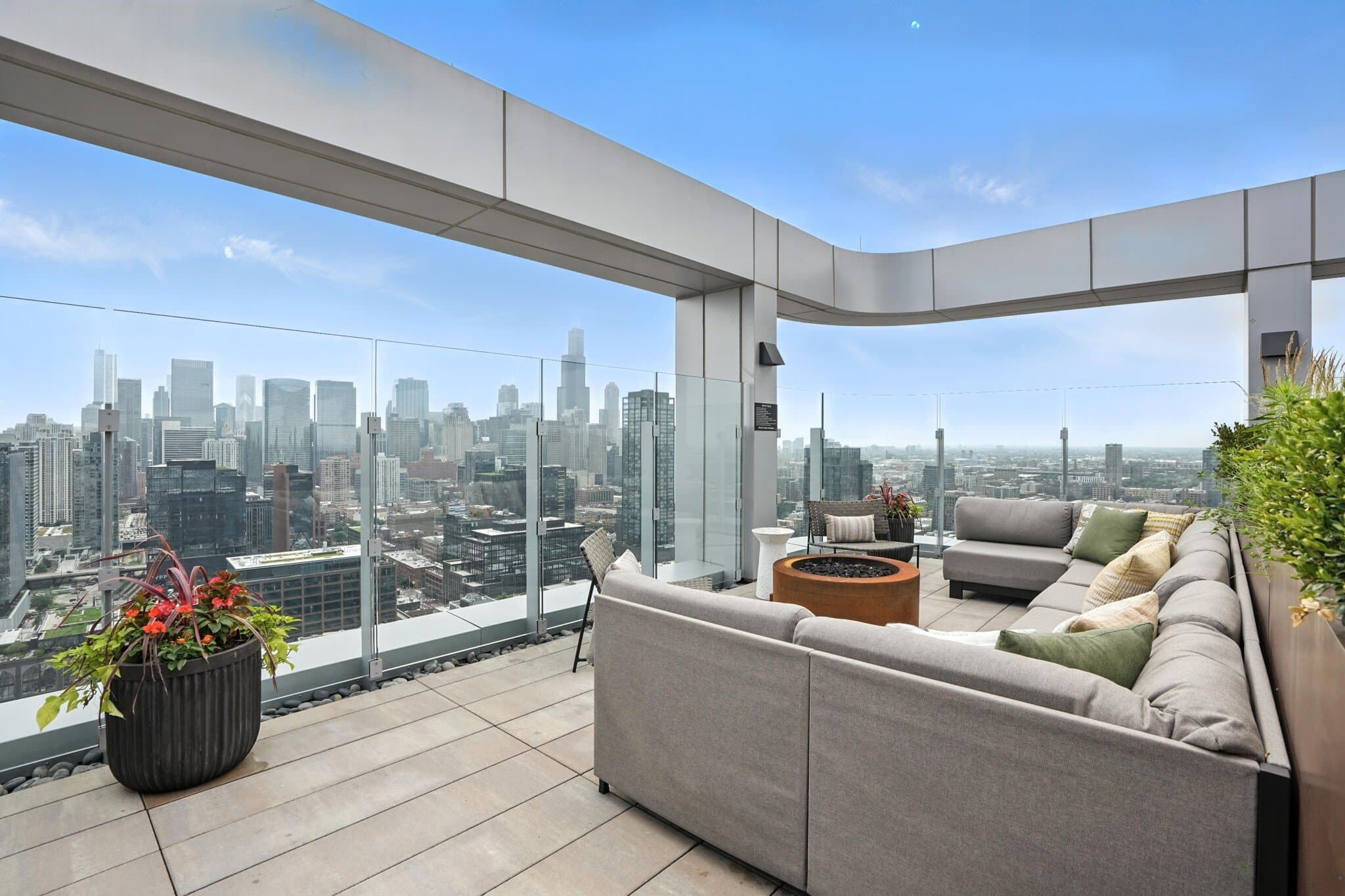 Chicago Condo: 345 N Aberdeen St