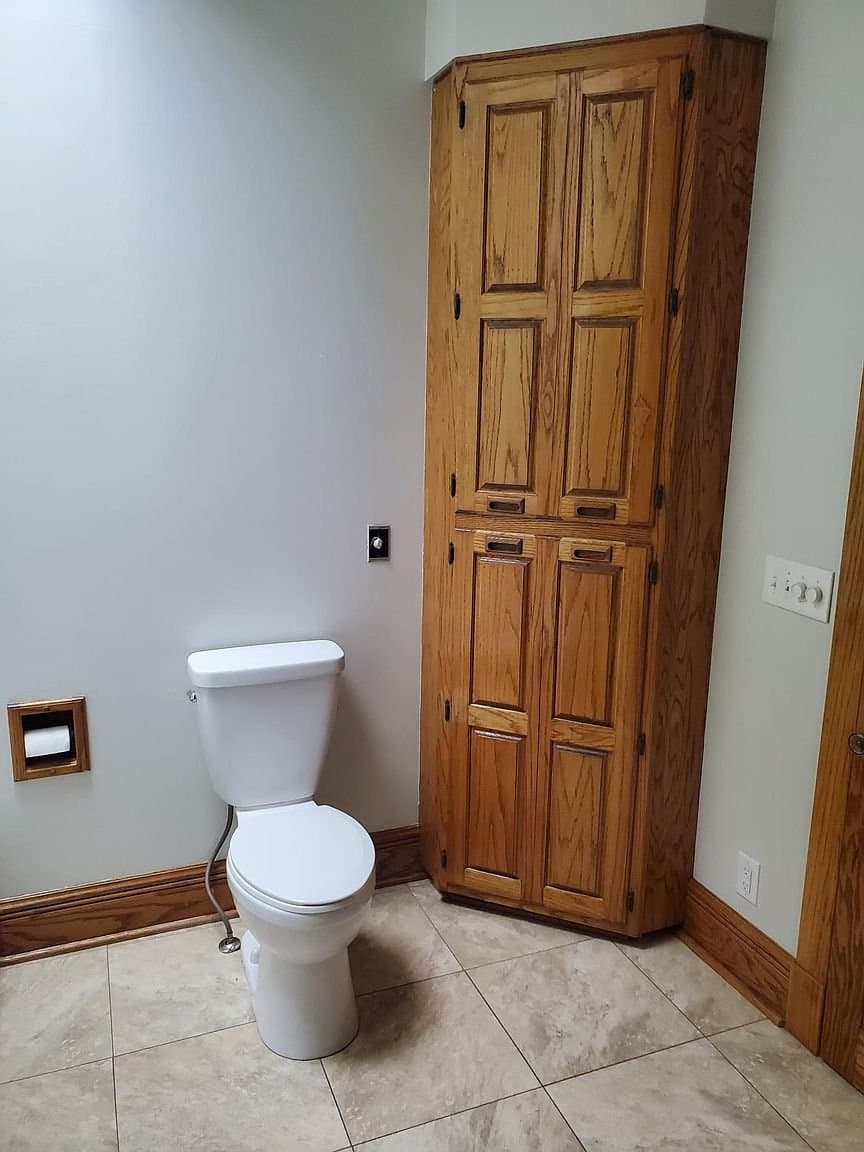 Omaha House: 3024 N 69th St
