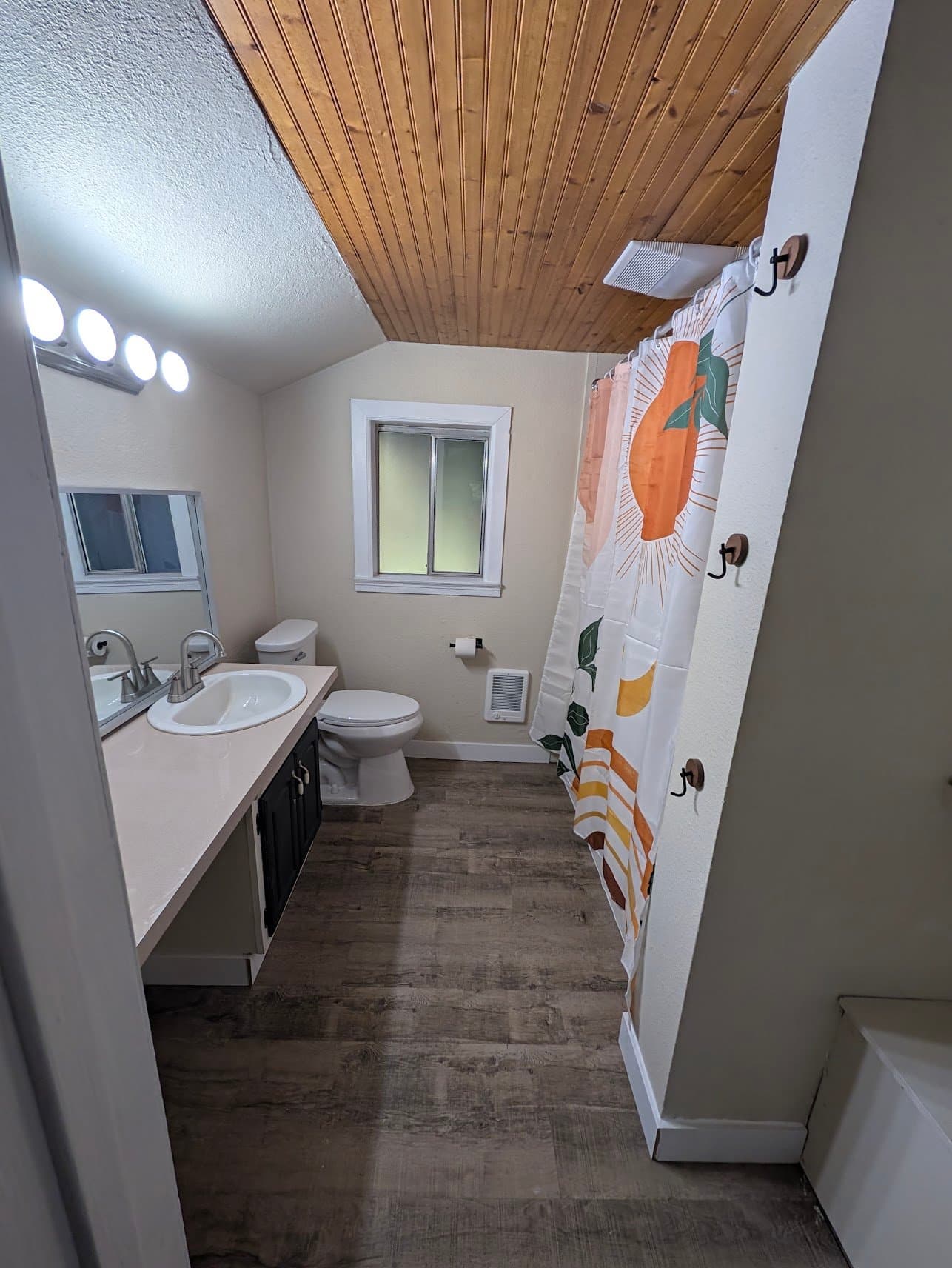 Tumwater House: 1212 South 2nd Avenue Southwest