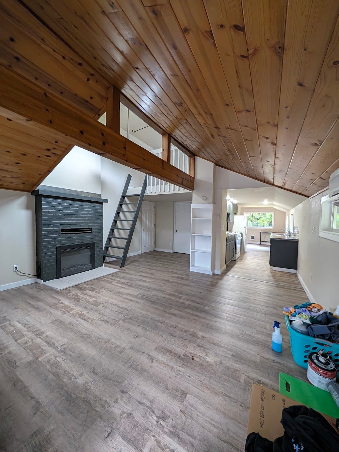 Tumwater House: 1212 South 2nd Avenue Southwest
