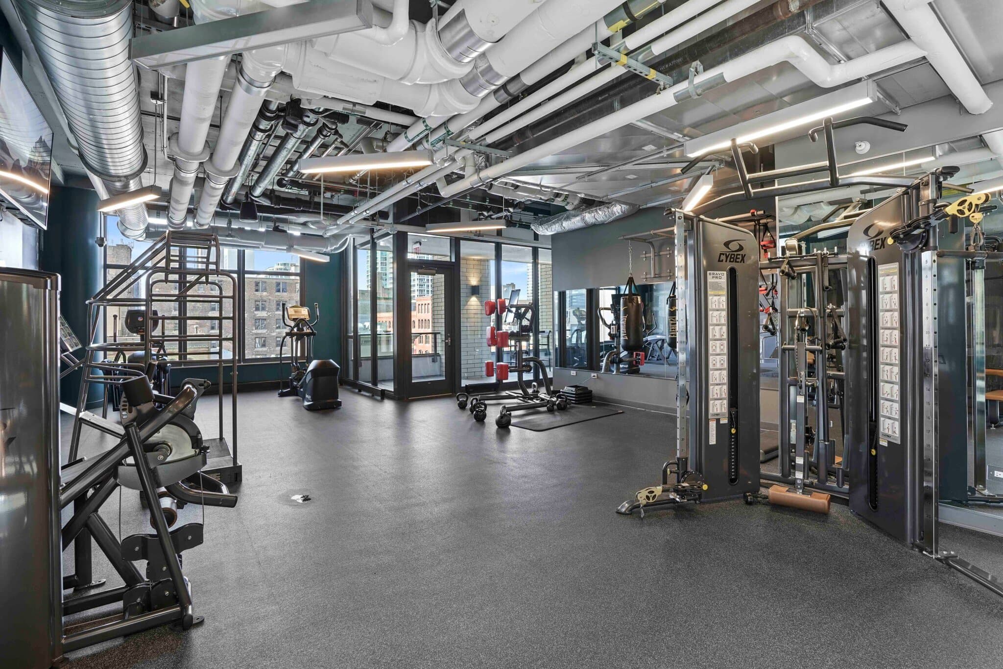 Chicago Condo: 224 W Huron St