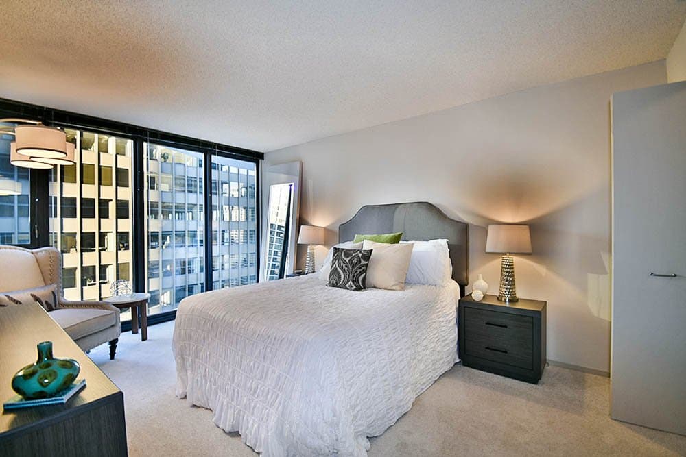 Chicago Condo: 319 North Michigan Avenue