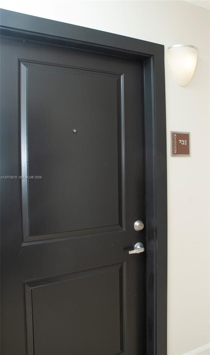 Coral Gables Condo: 10 Aragon Ave