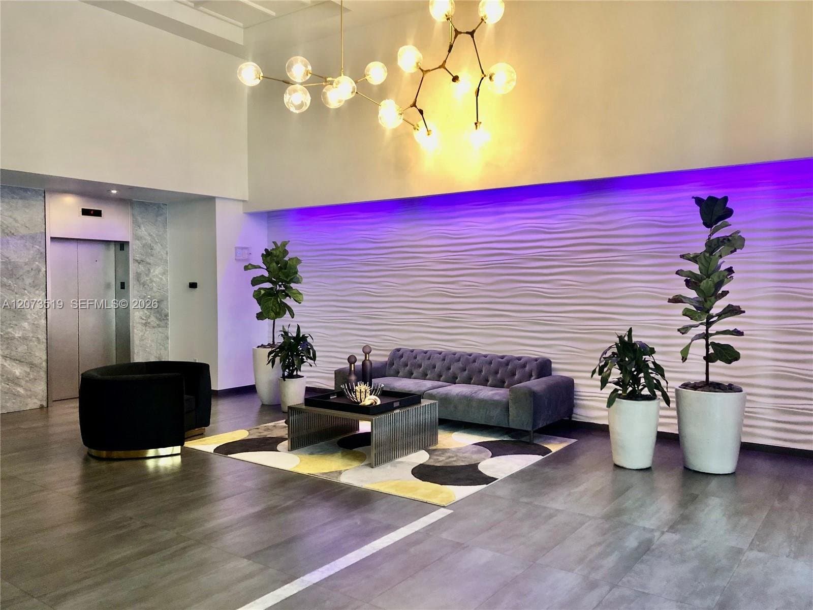 Coral Gables Condo: 10 Aragon Ave