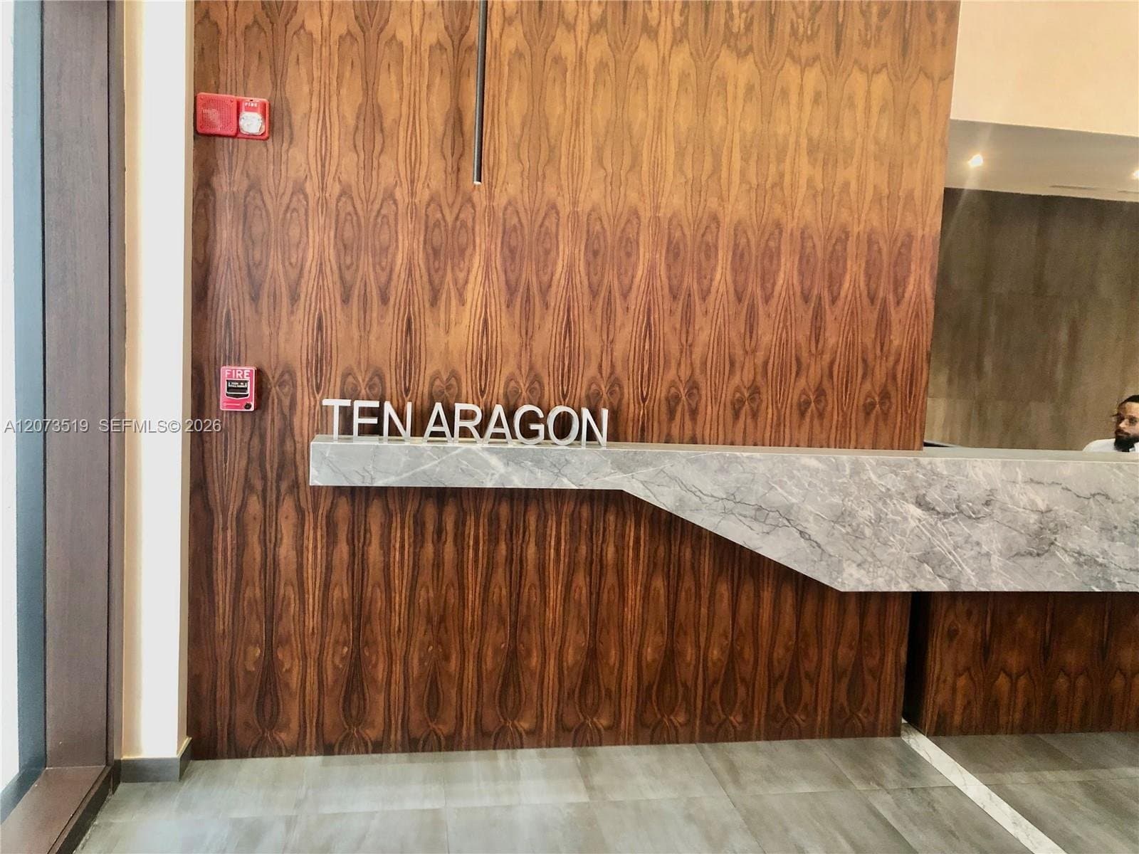 Coral Gables Condo: 10 Aragon Ave