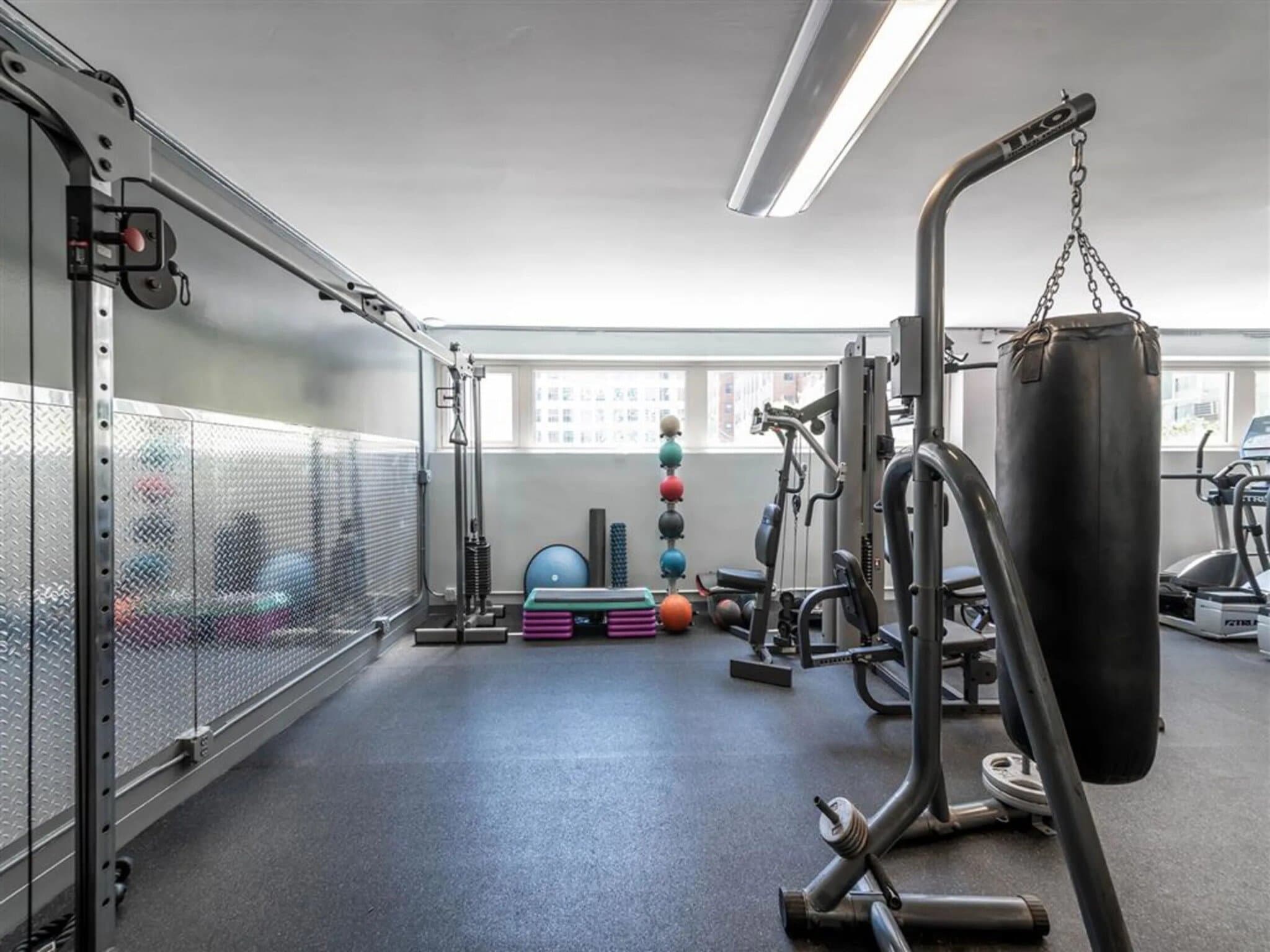 Chicago Condo: 2900 N Lake Shore Dr