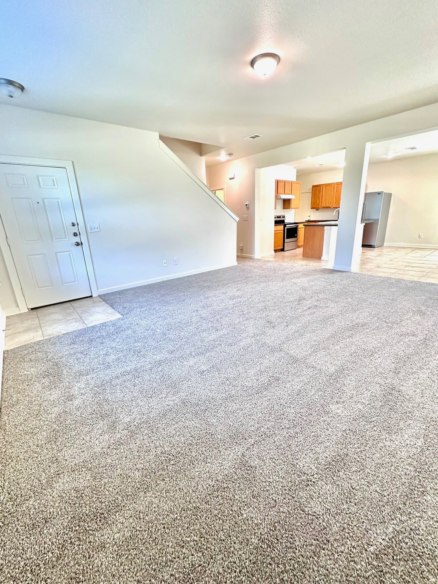 Grand Prairie Townhome: 817 Jamie Dr
