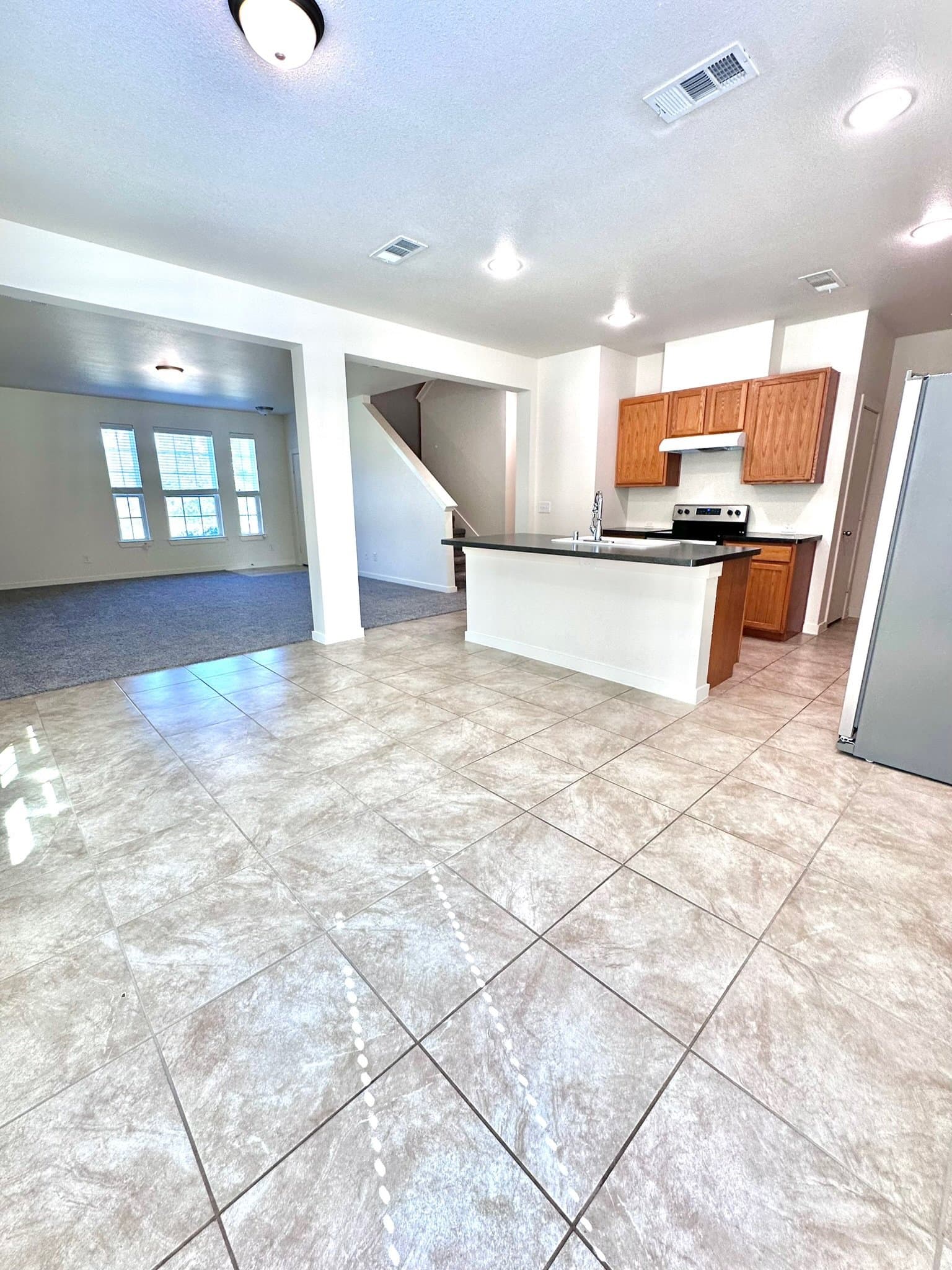 Grand Prairie Townhome: 817 Jamie Dr