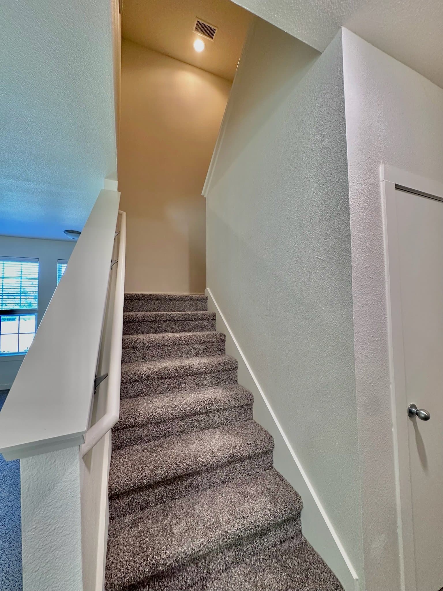 Grand Prairie Townhome: 817 Jamie Dr