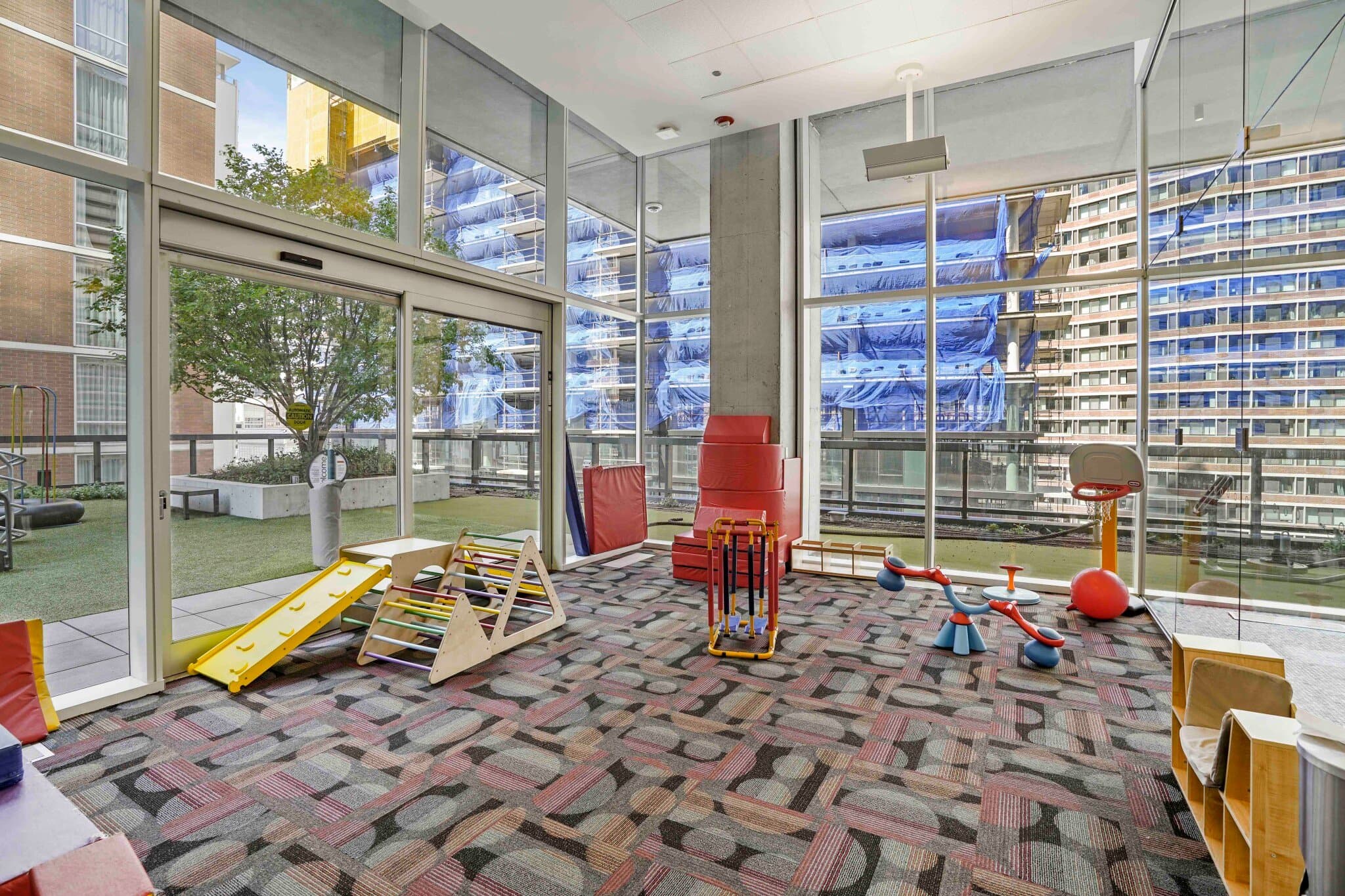 Chicago Condo: 167 East Ohio Street