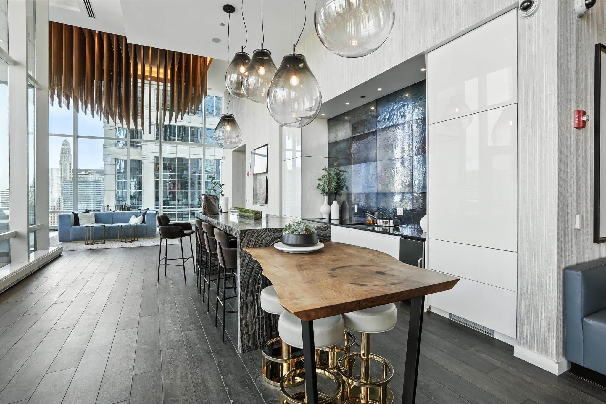 Chicago Condo: 189 North Clark Street
