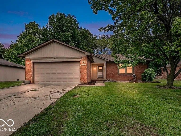 Indianapolis House: 3526 Wild Ivy Dr