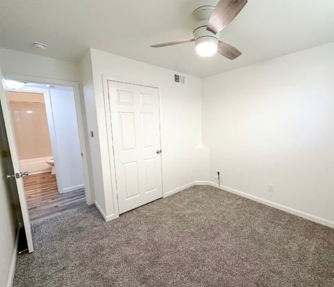 Sacramento Multiplex: 7143 Bacchini Ave