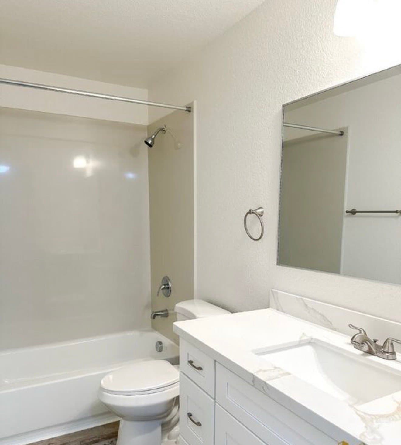 Sacramento Multiplex: 7143 Bacchini Ave