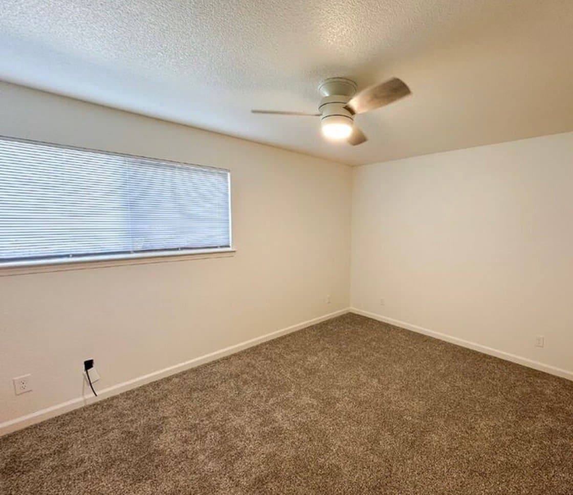 Sacramento Multiplex: 7143 Bacchini Ave