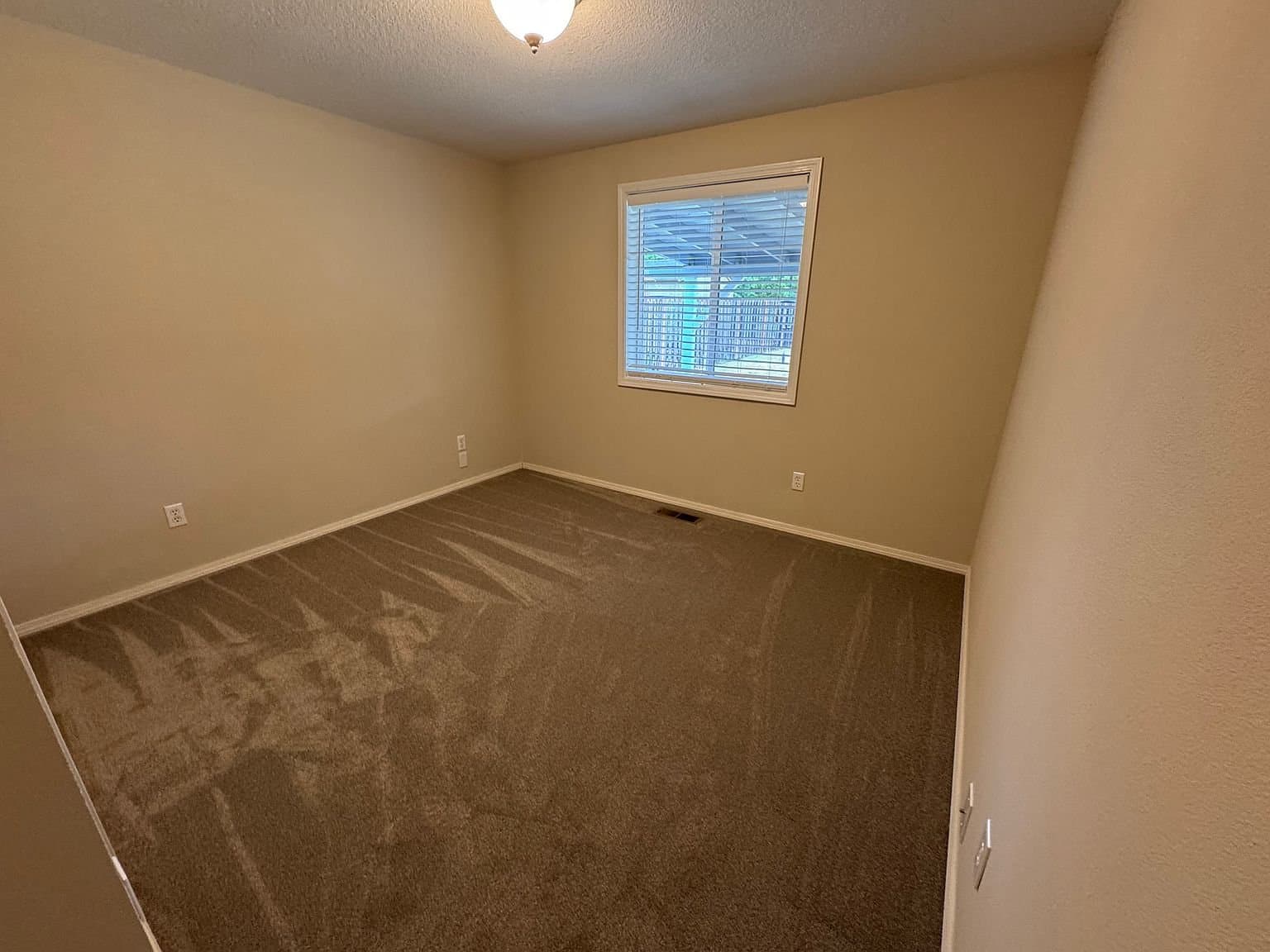 Sherwood House: 15665 SW Thrasher Way