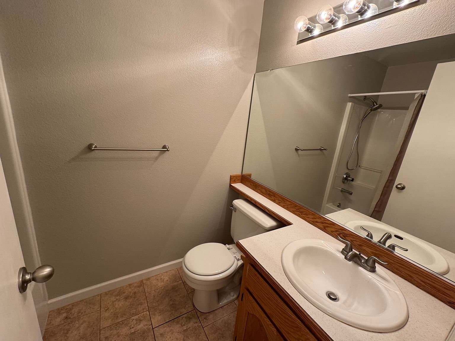 Sherwood House: 15665 SW Thrasher Way