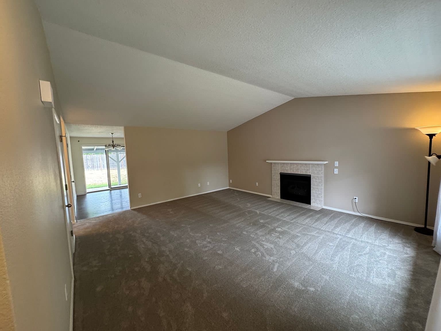 Sherwood House: 15665 SW Thrasher Way
