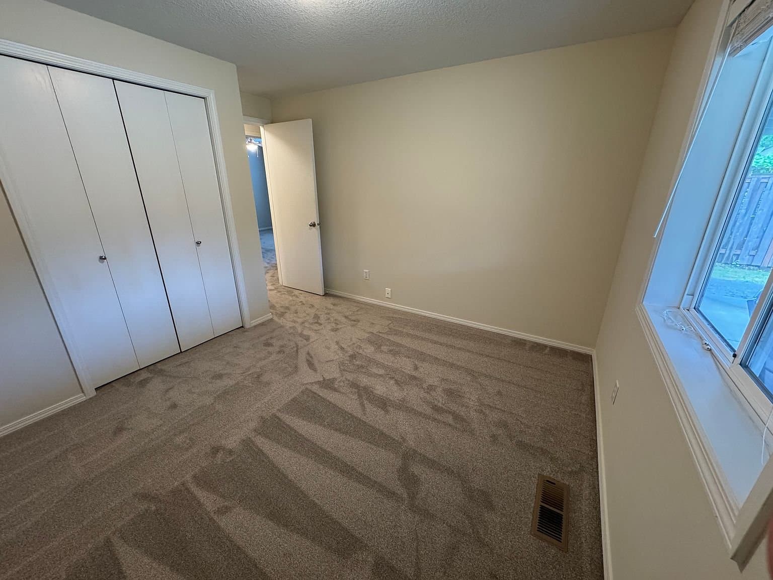 Sherwood House: 15665 SW Thrasher Way