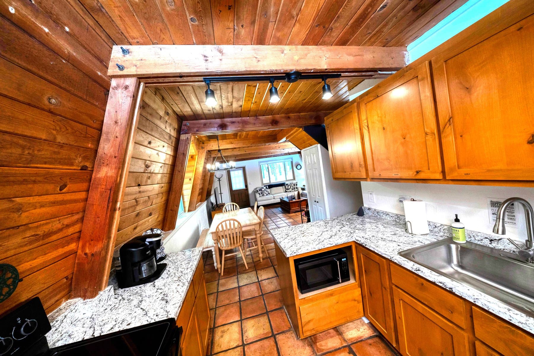 Williams House: 569 S Friar Tuck Trail
