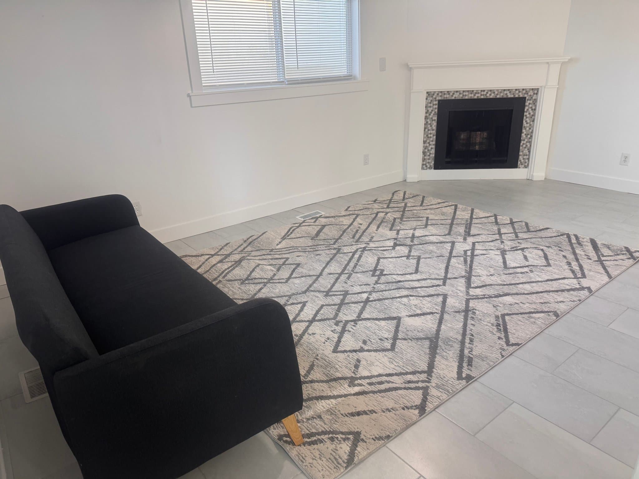 Bountiful Single Room: 314 W Center St