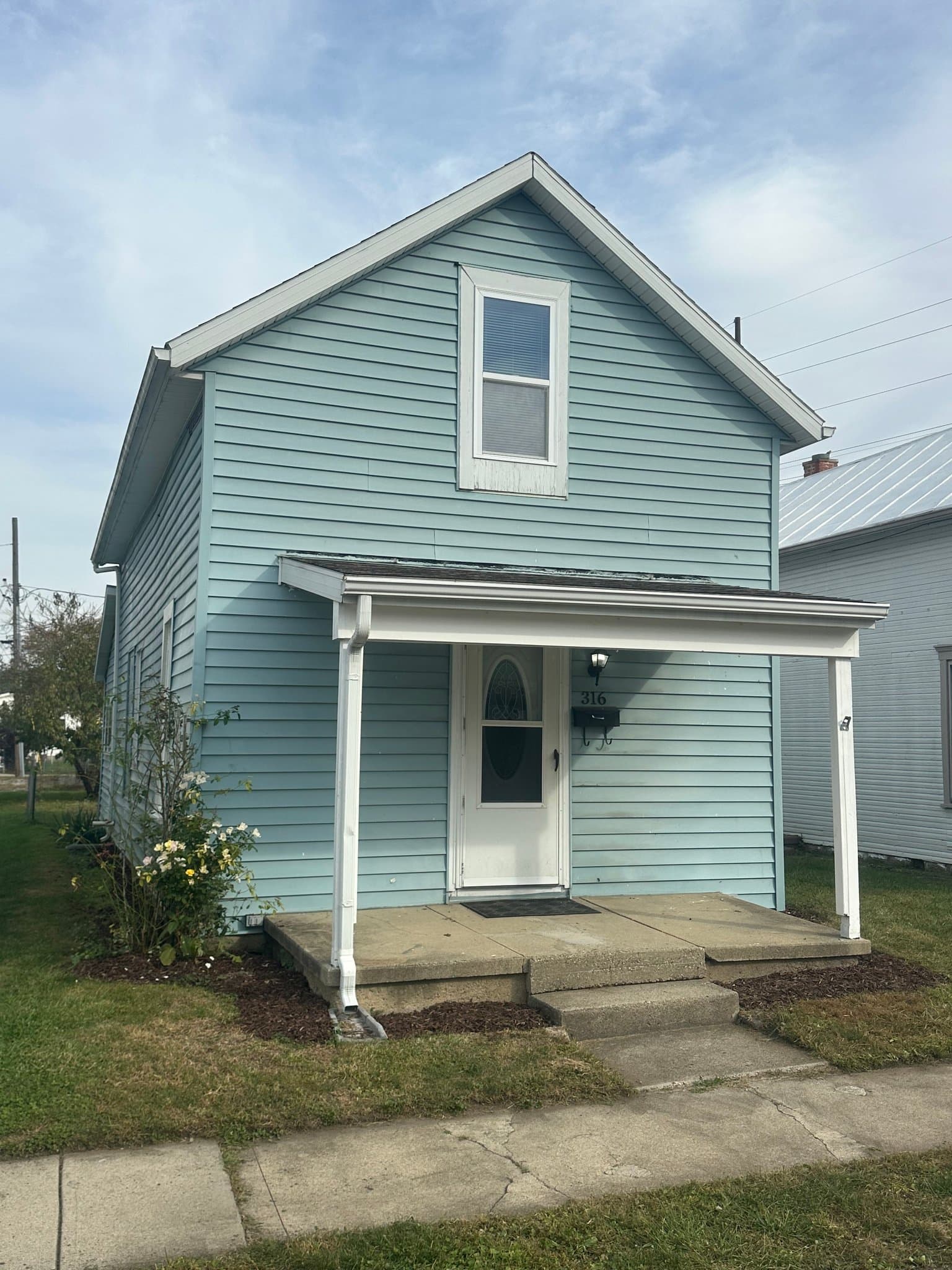 Piqua House: 316 3rd st