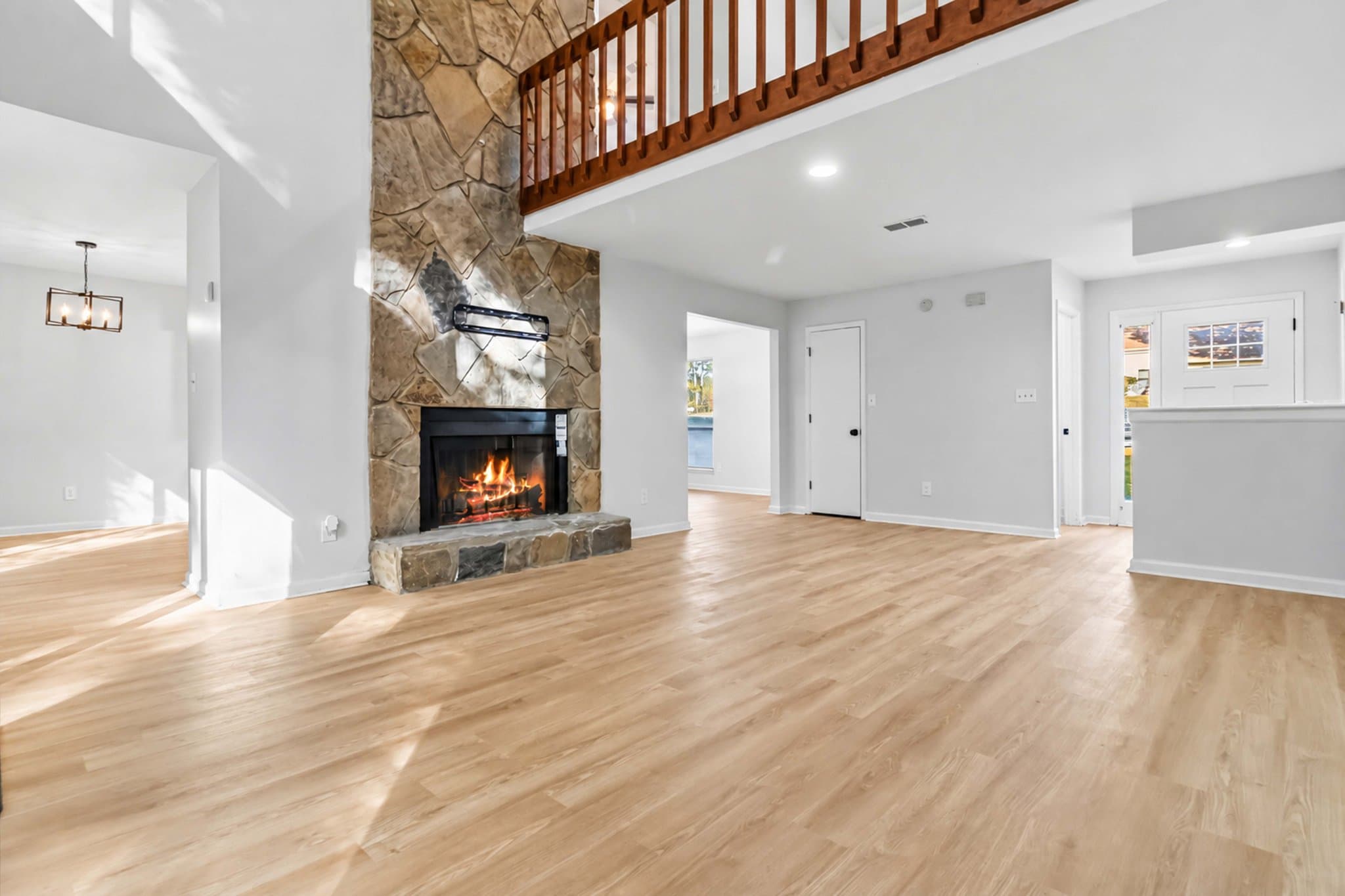 Stone Mountain House: 1492 Kelleys Close