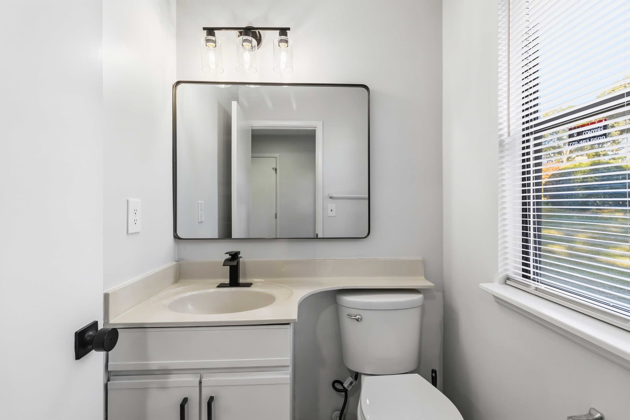 Stone Mountain House: 1492 Kelleys Close